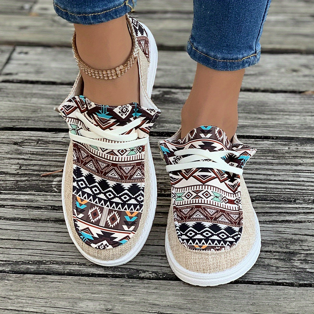 Sarah | Canvas shoes with print