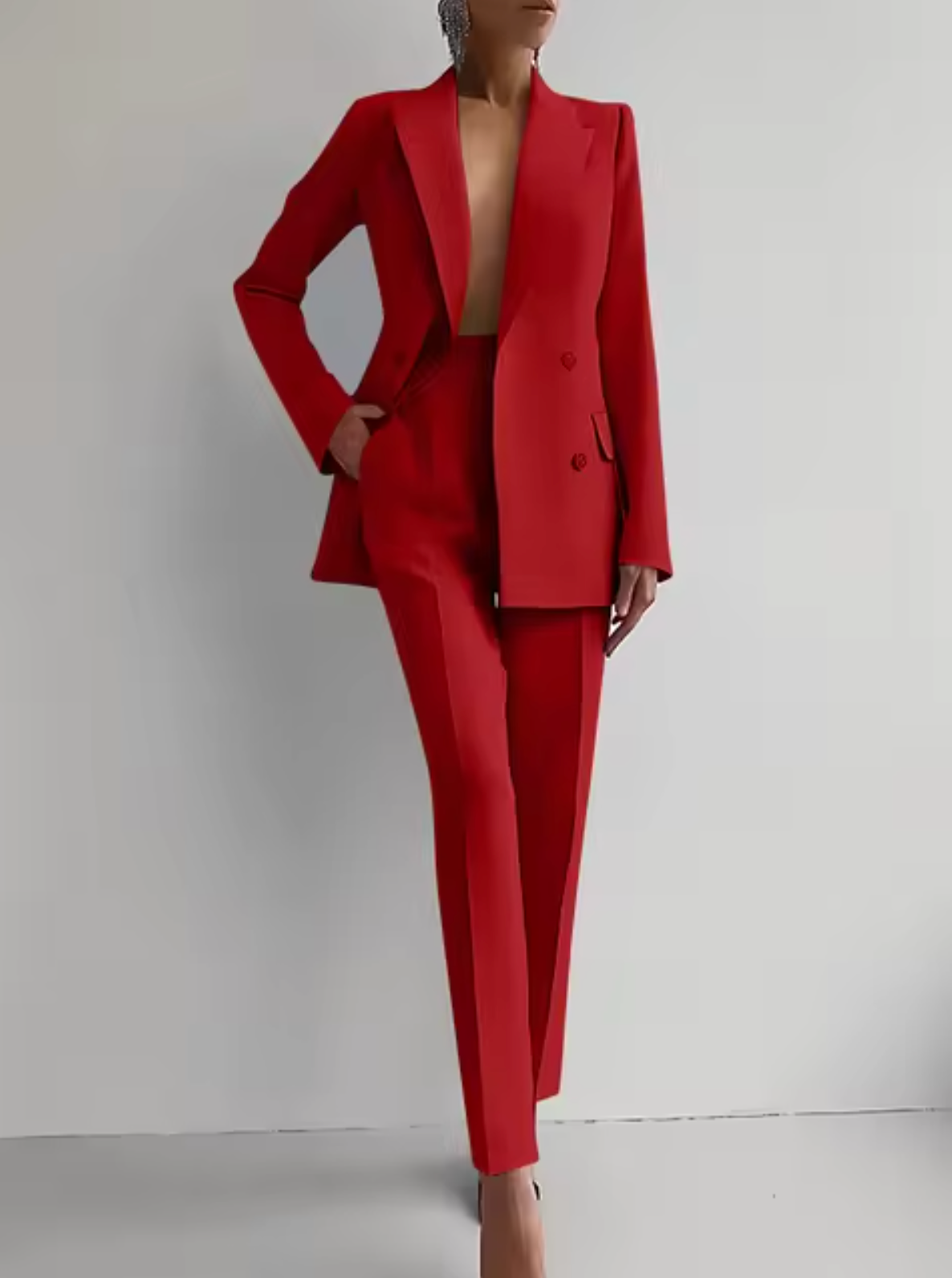 Sienna | Blazer and pin-tucked trousers set