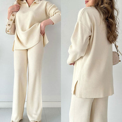 Janet | Two-piece knit suit with V-neckline